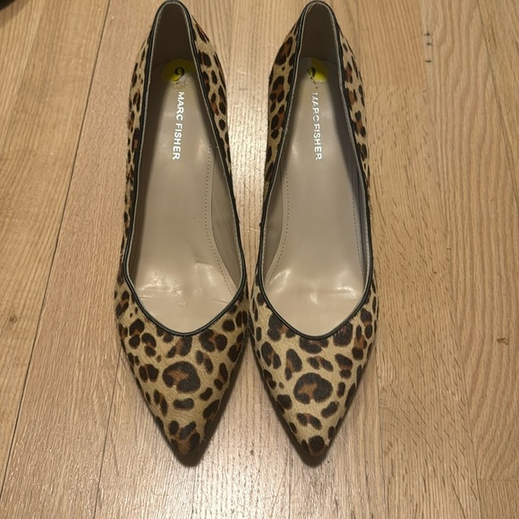 Marc Fisher Shoes - Marc Fisher Leopard Print 2.5 inch Heels Leather Cow Fur Pointed Toe Size 9